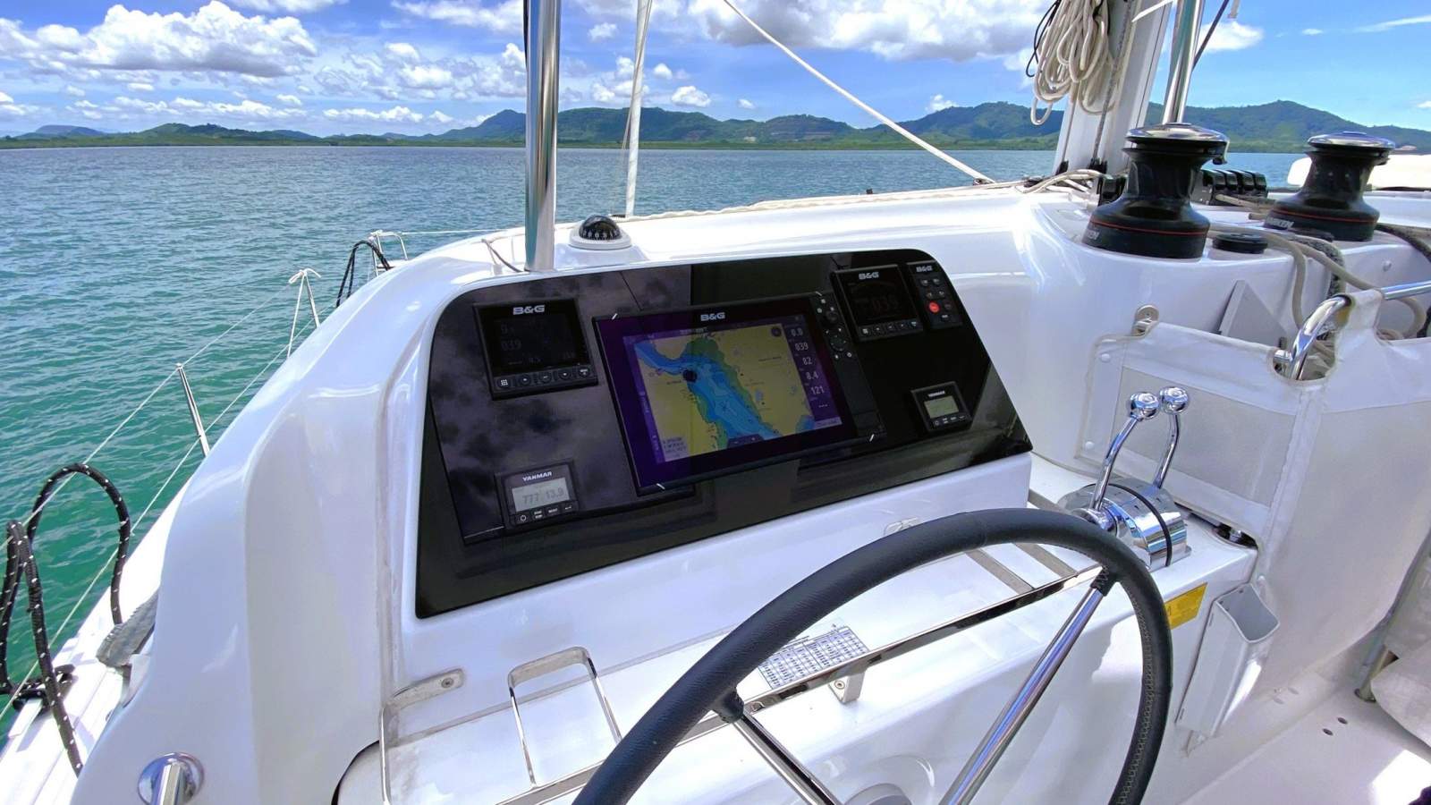 Lagoon 42