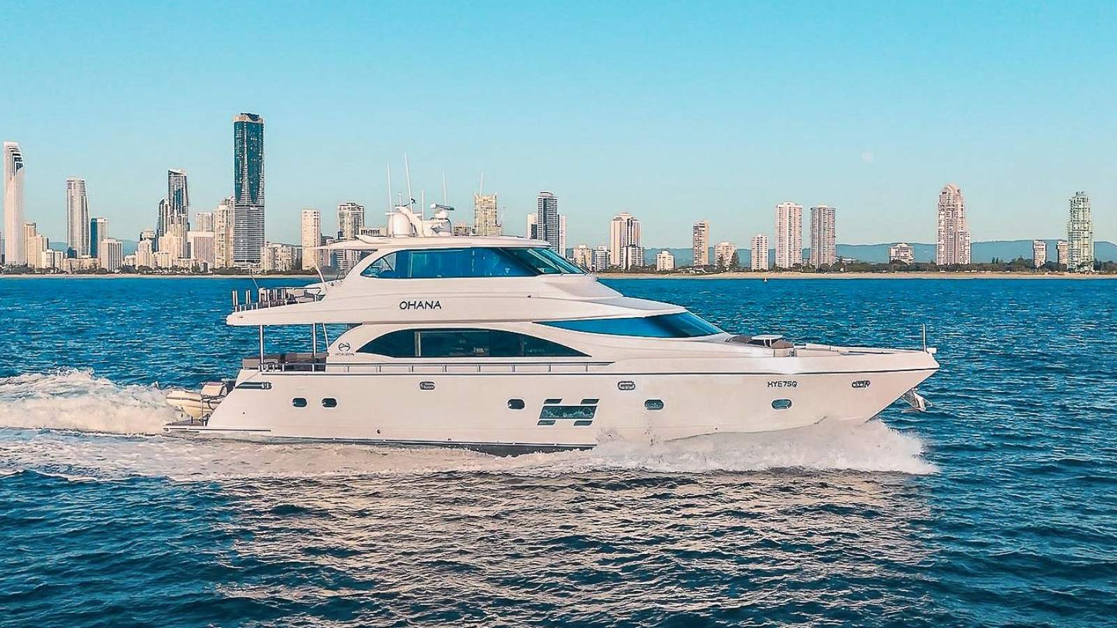 Horizon Yacht E75