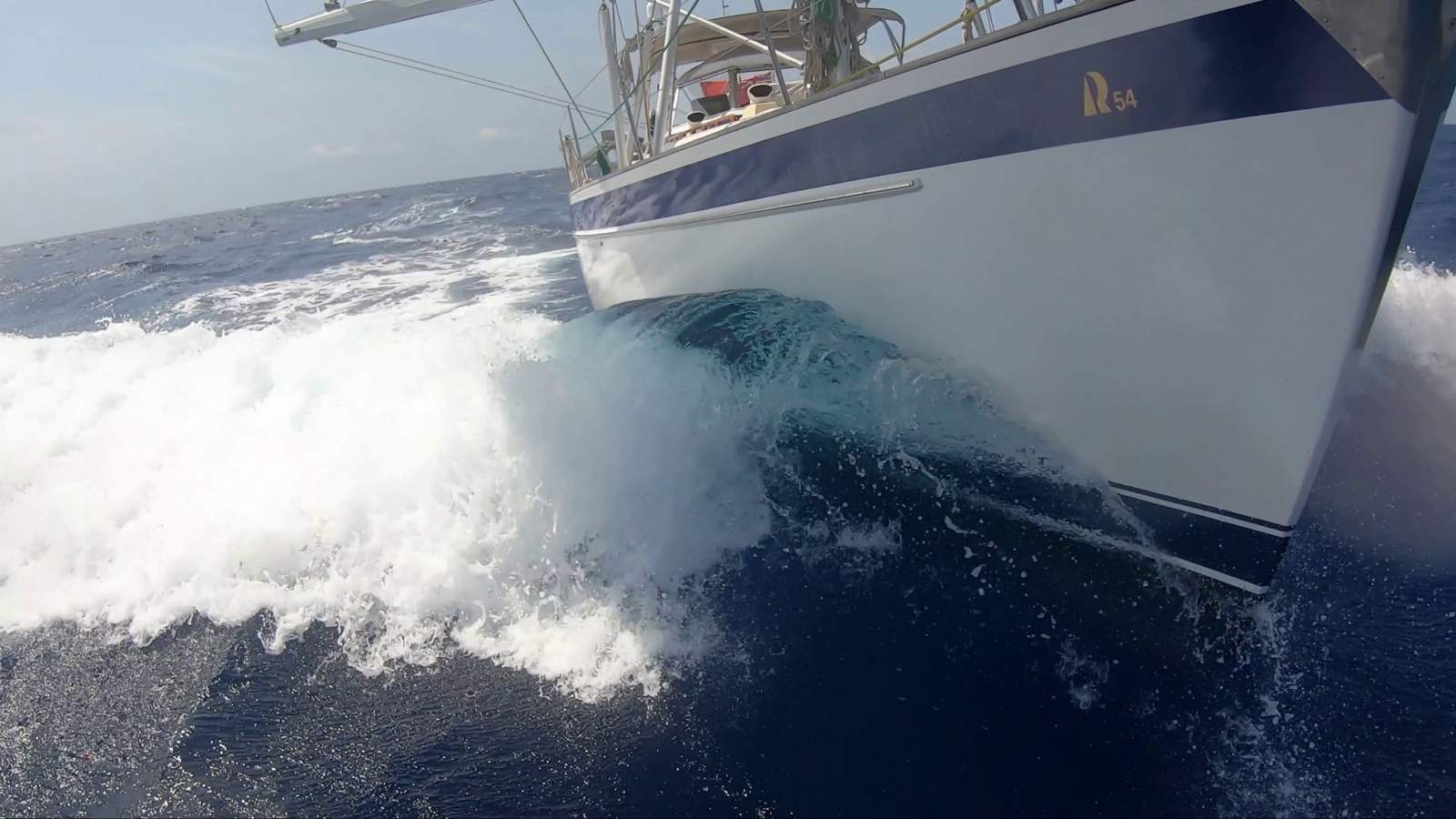 Hallberg-Rassy 54