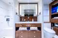 Horizon Yacht FD87 Skyline