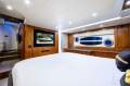 Riviera 6000 Sport Yacht
