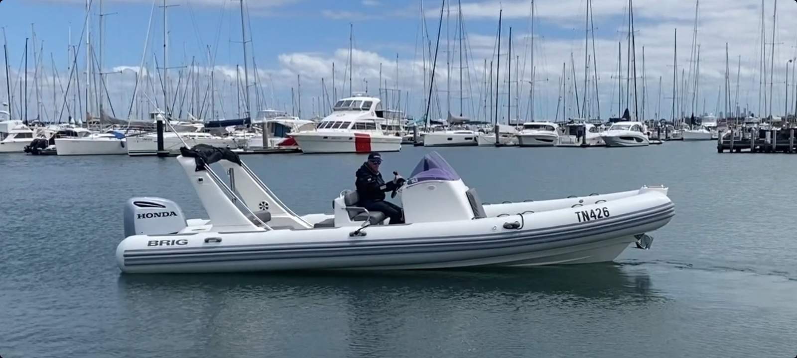 Brig Eagle 780