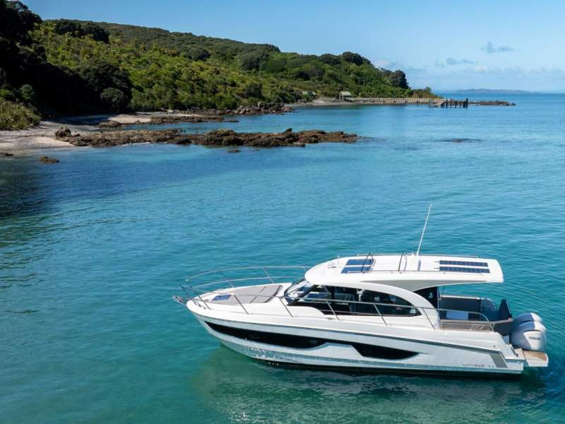Beneteau Antares 11