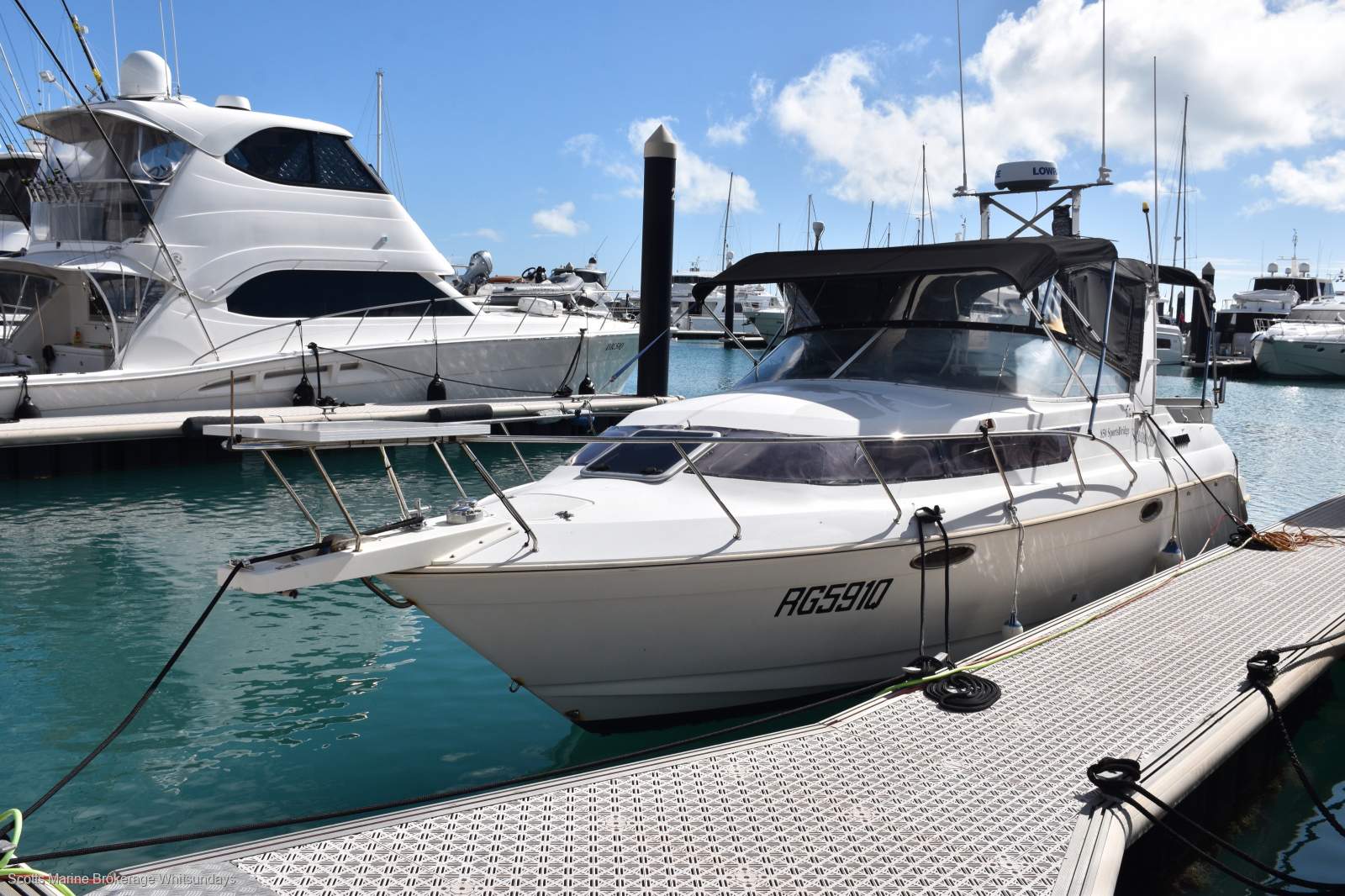 Haines Signature 850 Sportsbridge Diesel