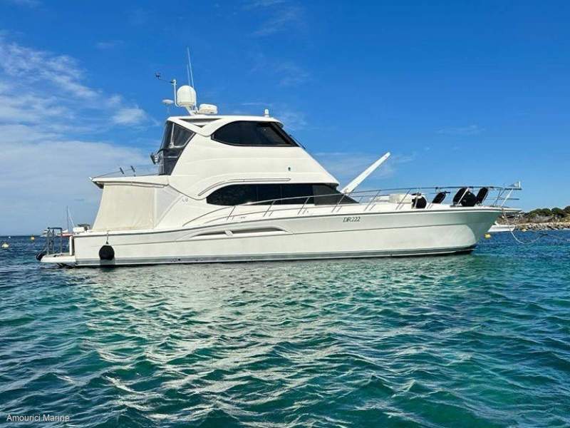 Riviera 51 Enclosed Flybridge