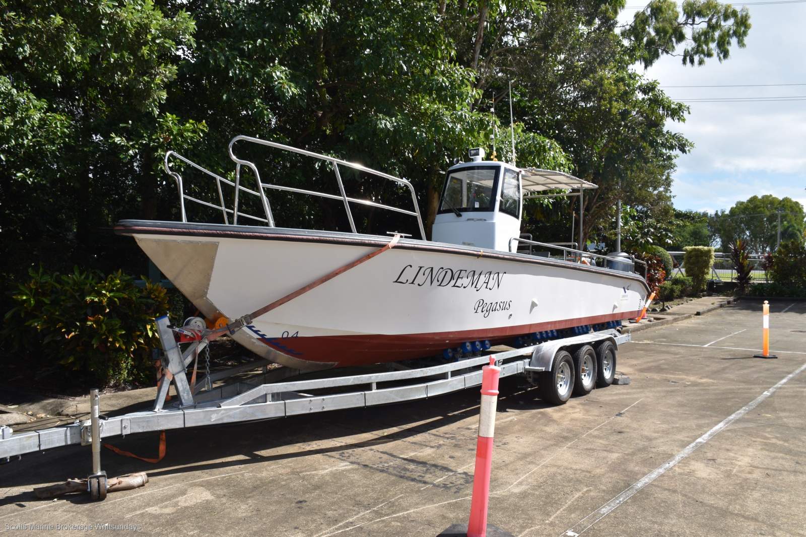 Zhuhai Feichi Marine 9.28m Centre Console