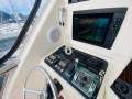Riviera 60 Flybridge