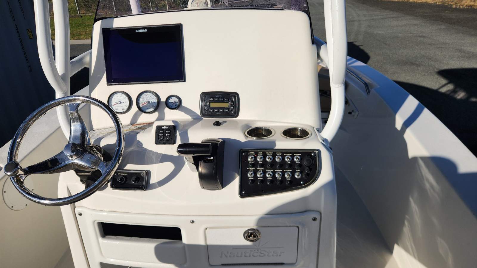 Nautic Star 2302 Legacy