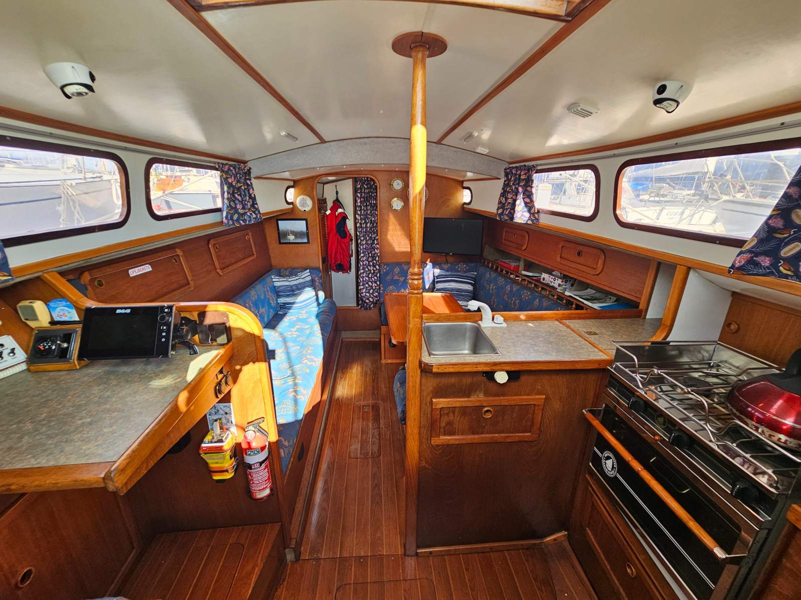 Cavalier 32 "Rani"