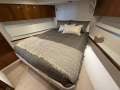 Riviera 4600 Sport Yacht Platinum Edition