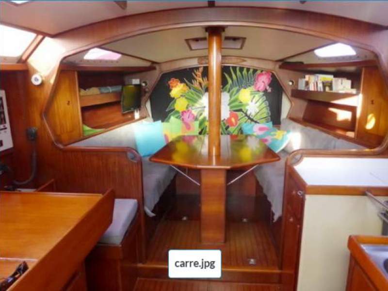 VIA Marine 39