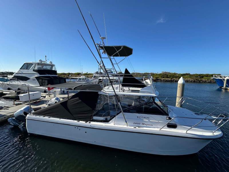 Kevlacat 3400 Flybridge