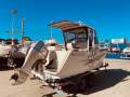 Genesis 580XL Islander Cuddy