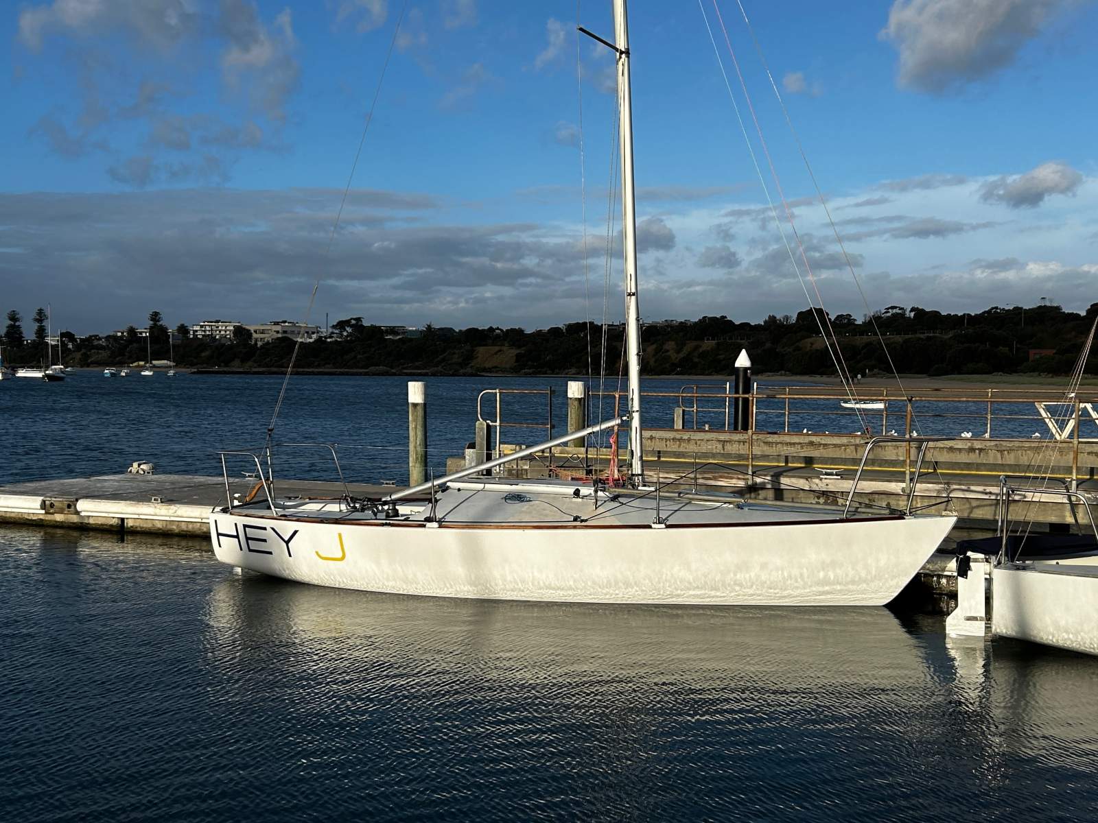 J Boats J/24 & Road Trailer