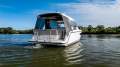 Sealine C330