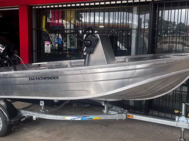 Horizon Aluminium Boats 350 Pathfinder Centre Console