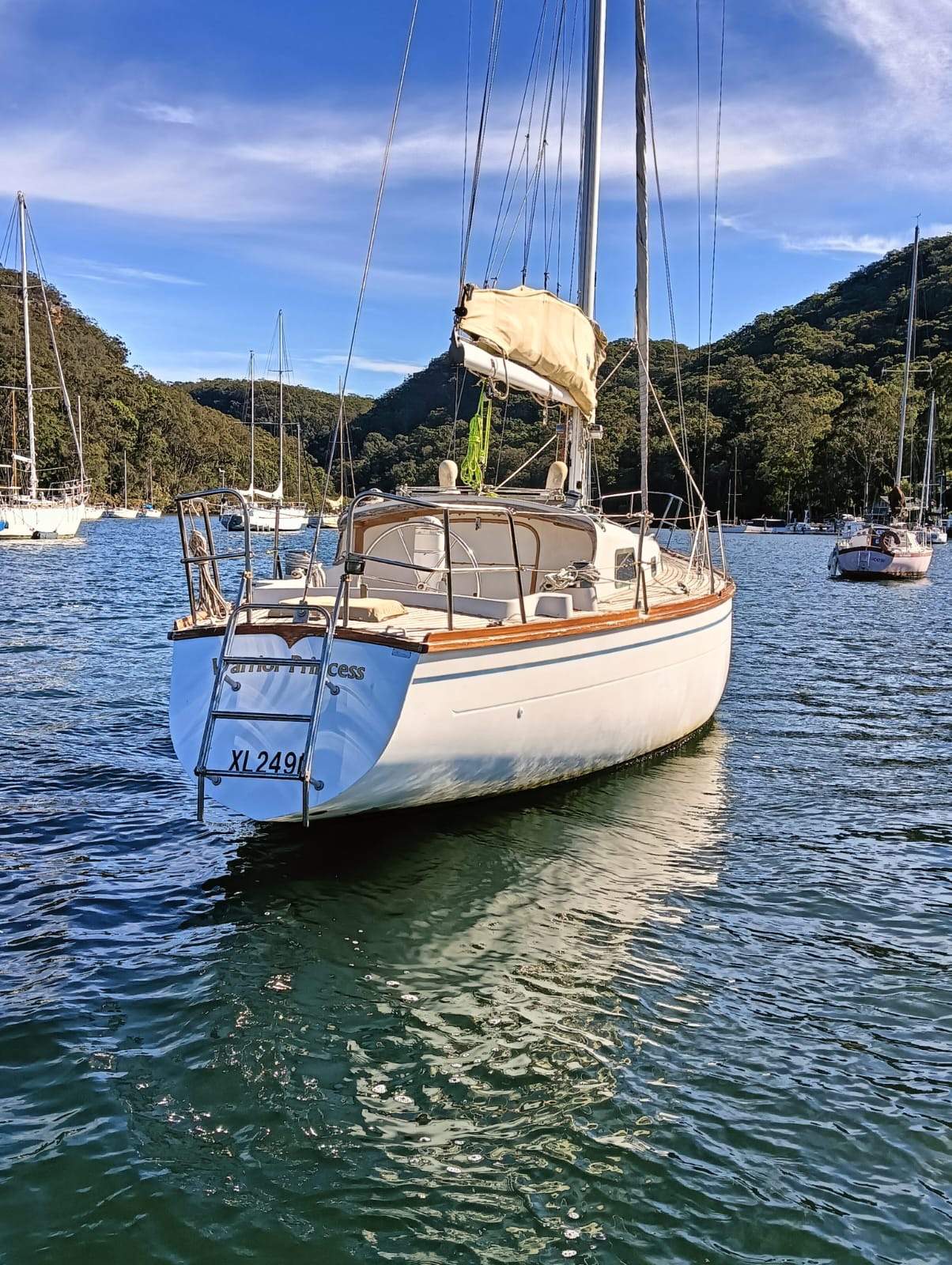 Swanson 36 Cruising/racing sailing sloop