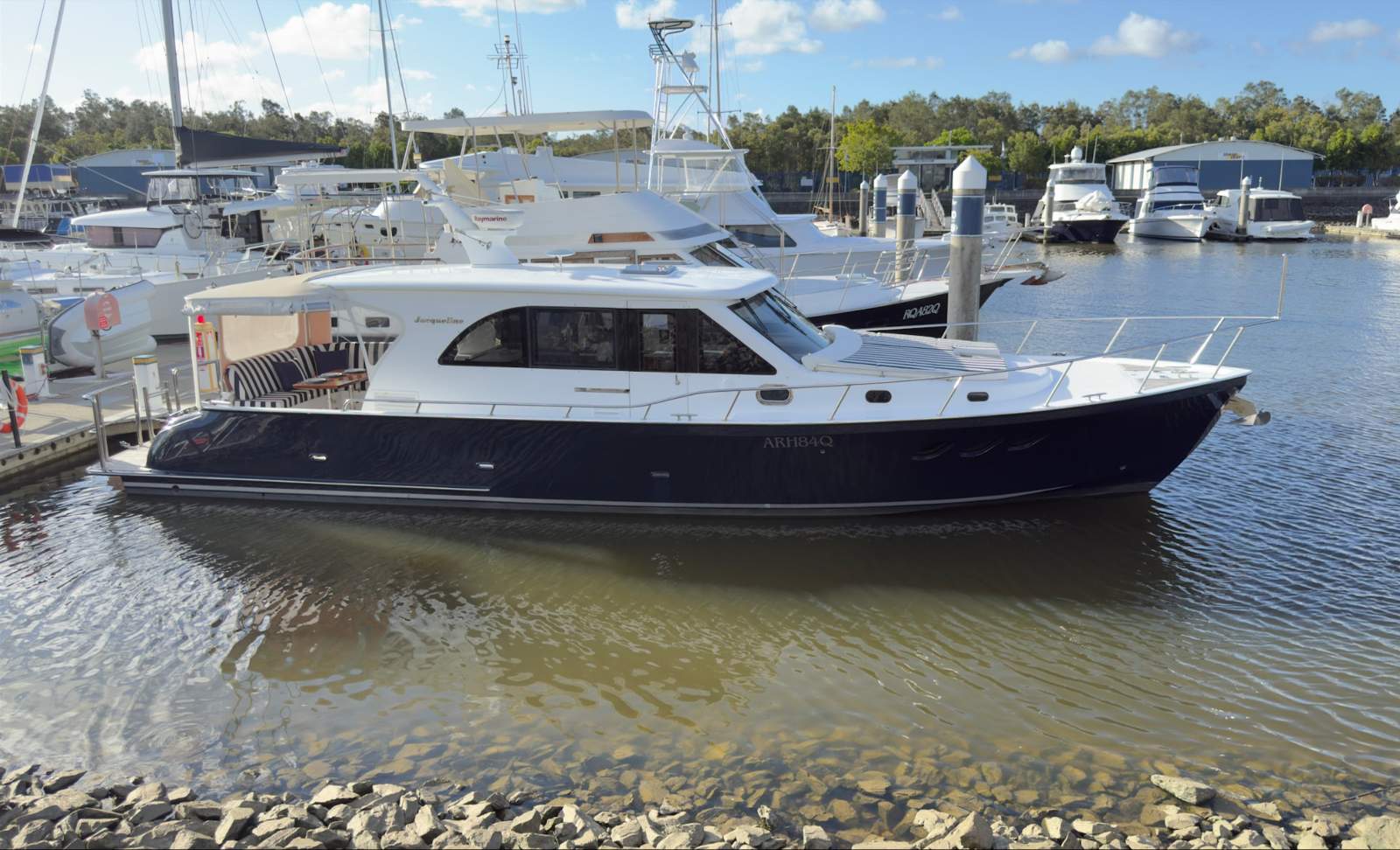 Island Gypsy Newport 460