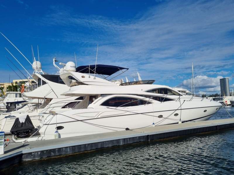 Sunseeker Manhattan 64