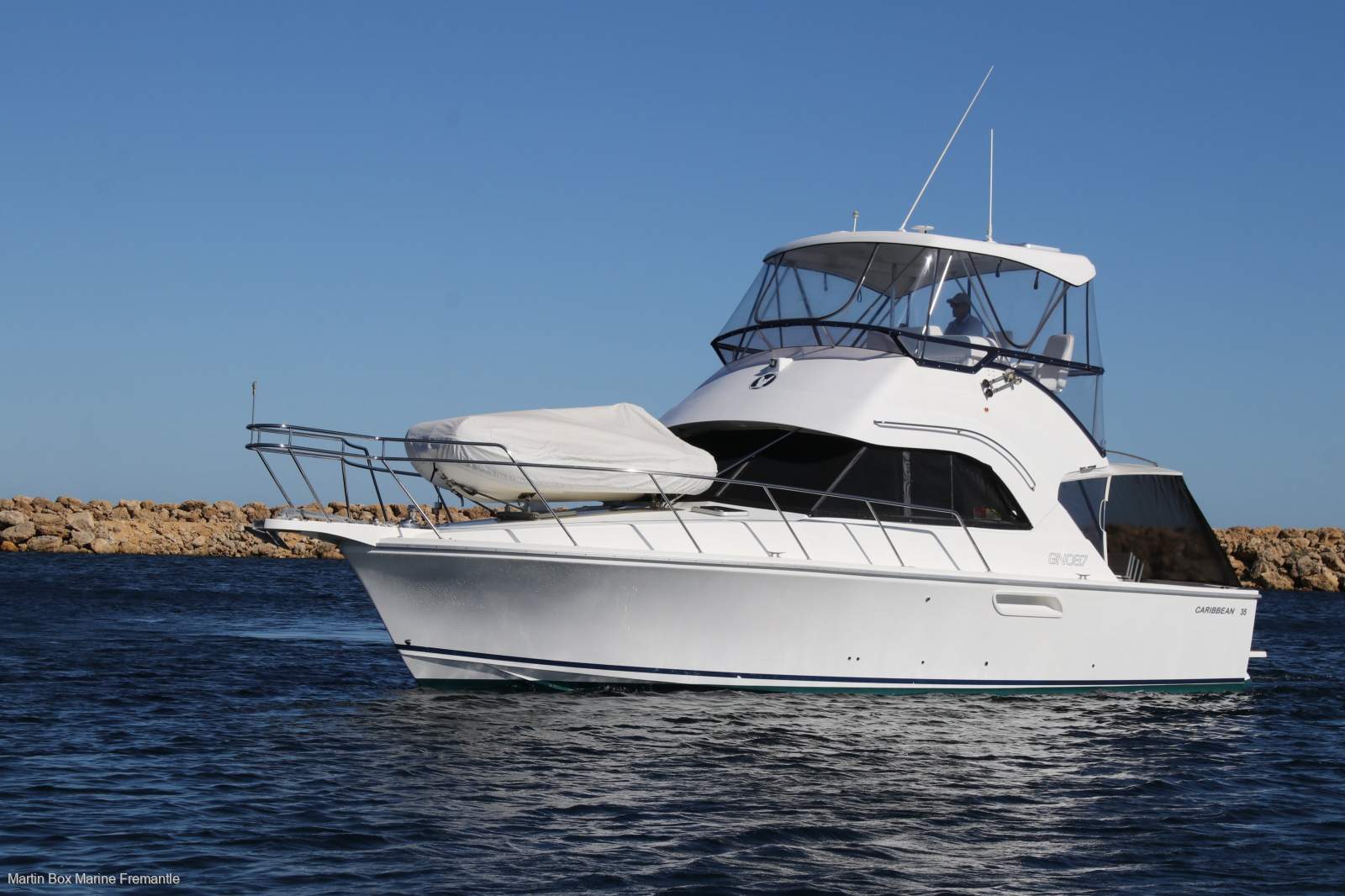 Caribbean 35 Flybridge Cruiser with Twin 330Hp Cummins Diesels