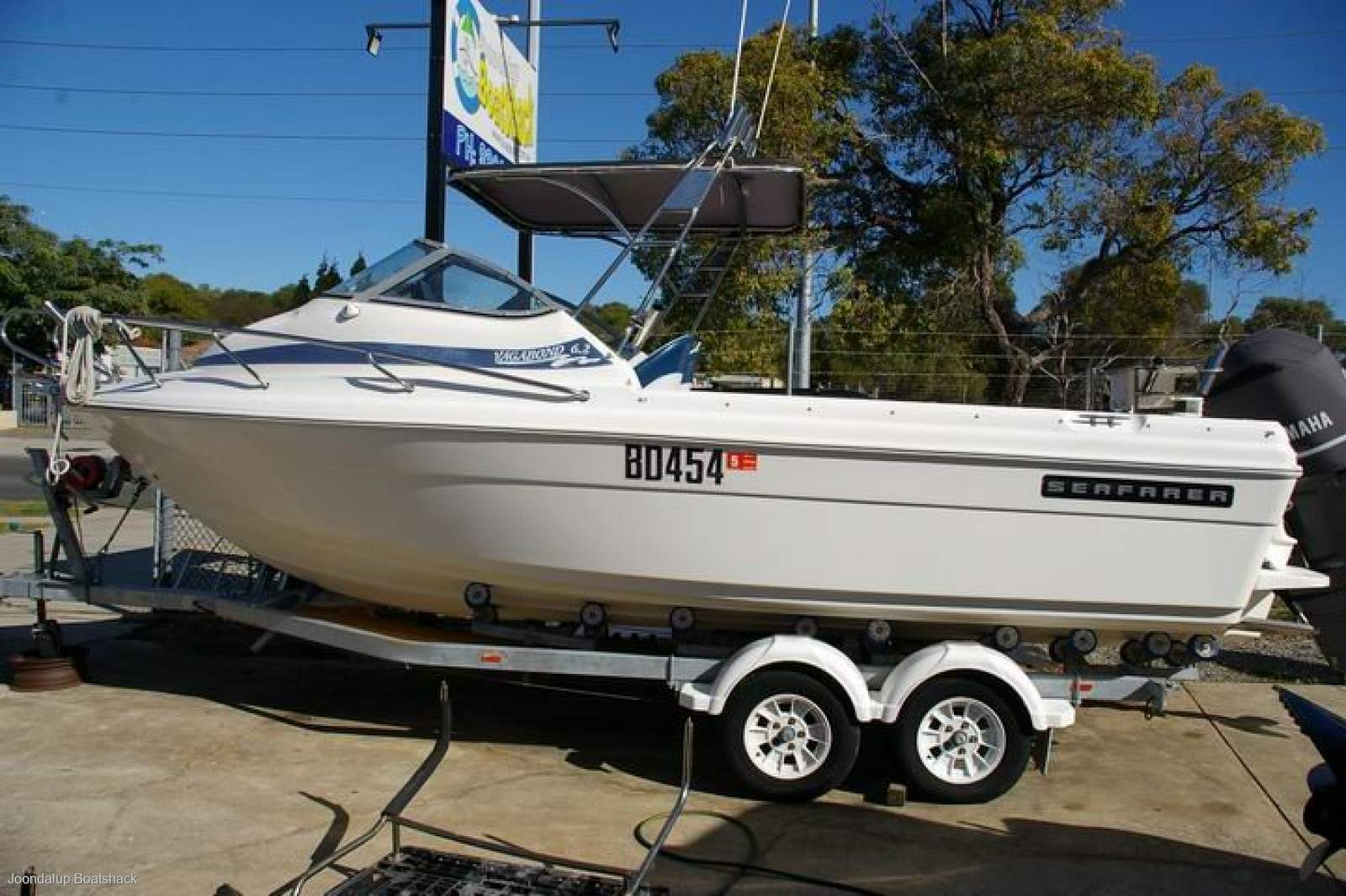 Seafarer Vagabond 6.2 late model motor and trailer
