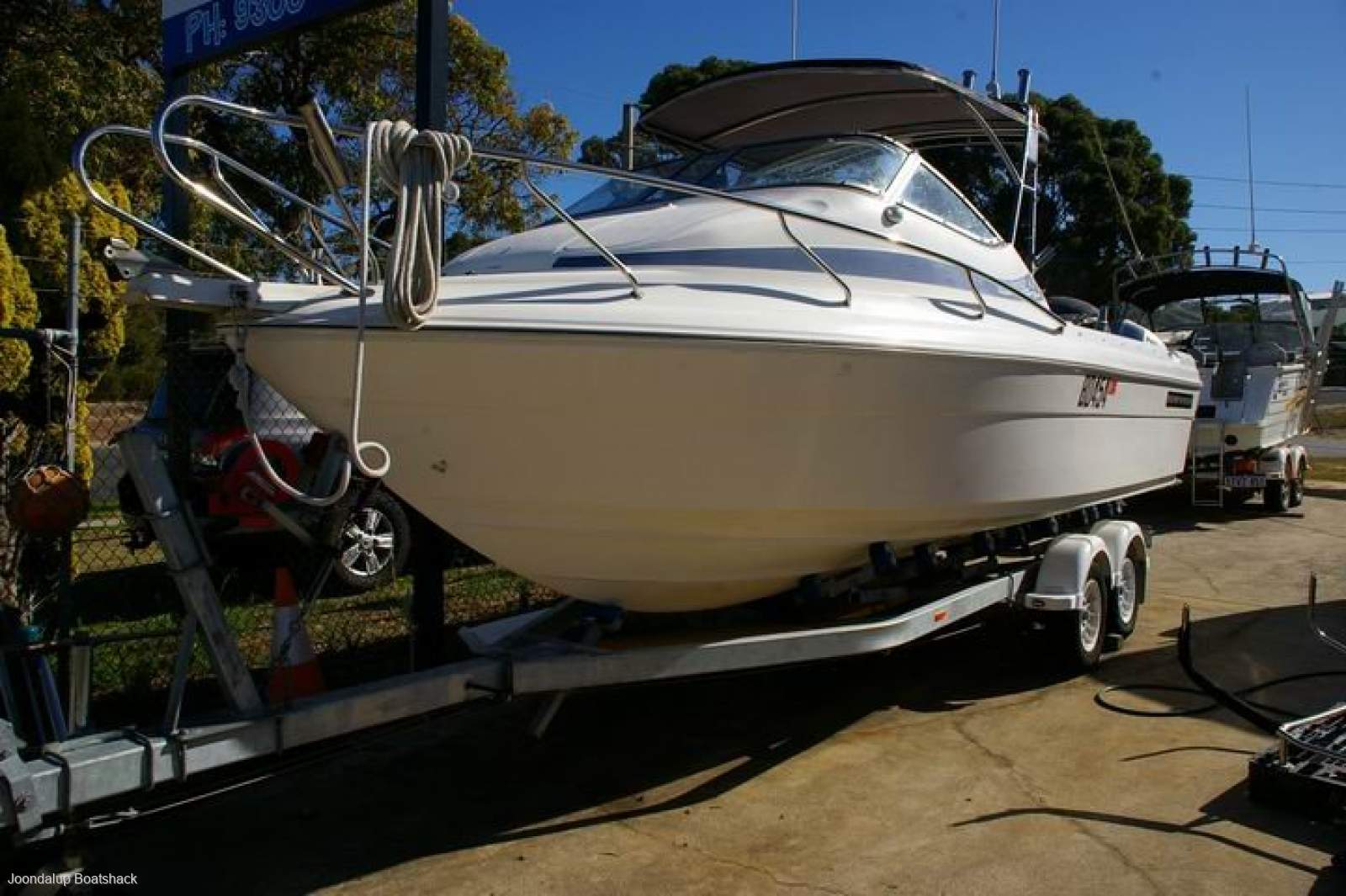 Seafarer Vagabond 6.2 late model motor and trailer