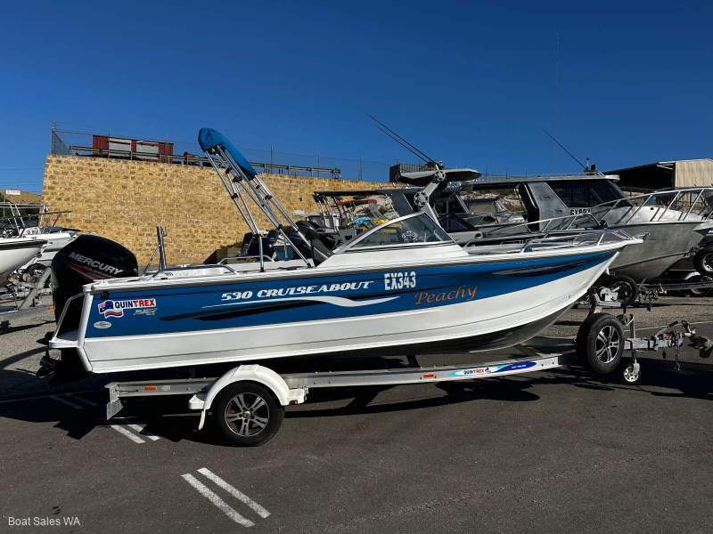 Quintrex 530 Cruiseabout 2014 MODEL 100HP MERCURY 4 STROKE MOTOR 161hrs