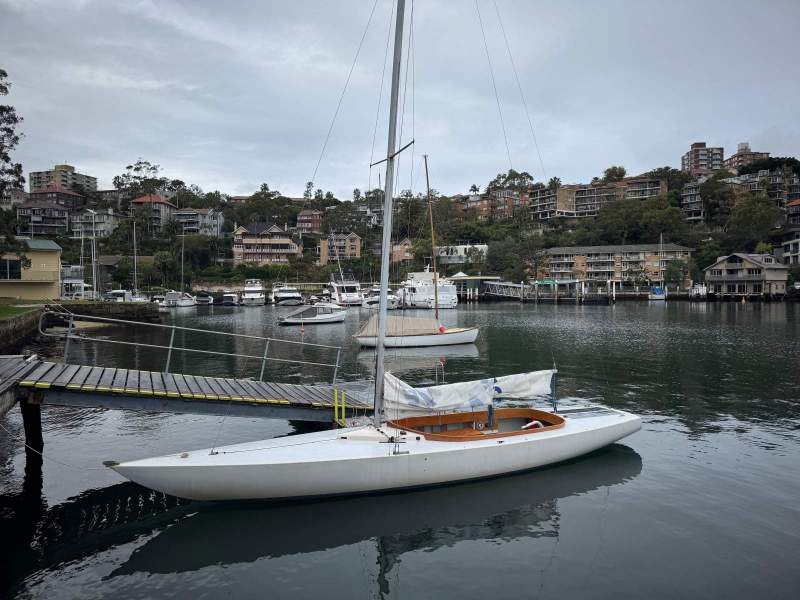 Etchells Modified E30