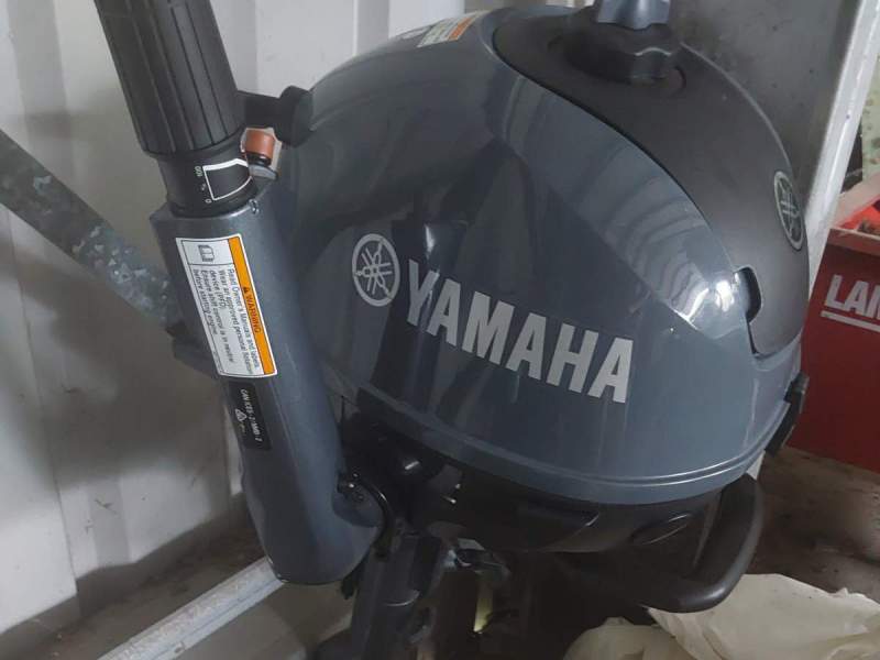 Yamaha 2.5 Four stroke outboard