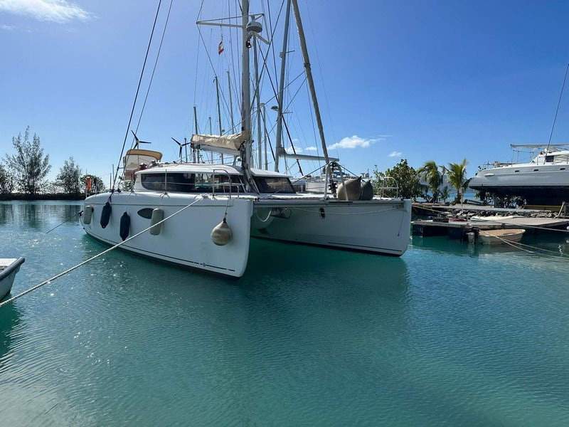 Fountaine Pajot Orana 44