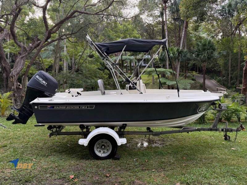 Haines Hunter V16r