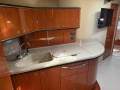 Sea Ray 515 Sundancer:Galley