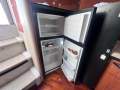 Sea Ray 515 Sundancer:Galley Fridge freezer