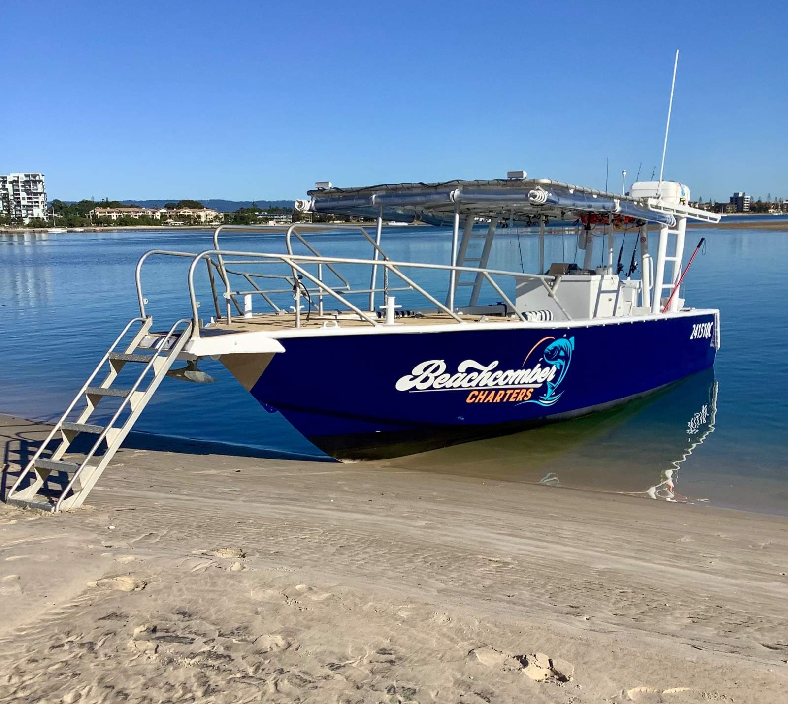 Gold Coast's 'Beachcomber Charters' - 2001 Cairns Custom Craft 9000 Series:Beachcomber beach pickup