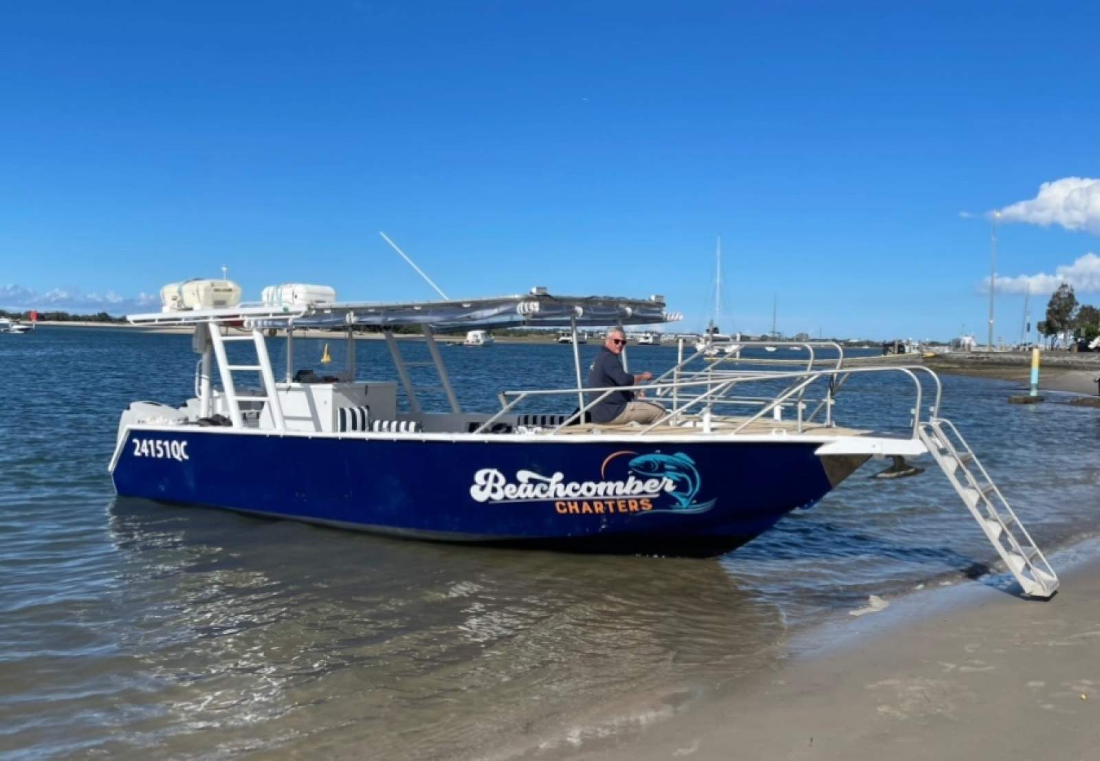Cairns Custom Craft Charter 9000 Series