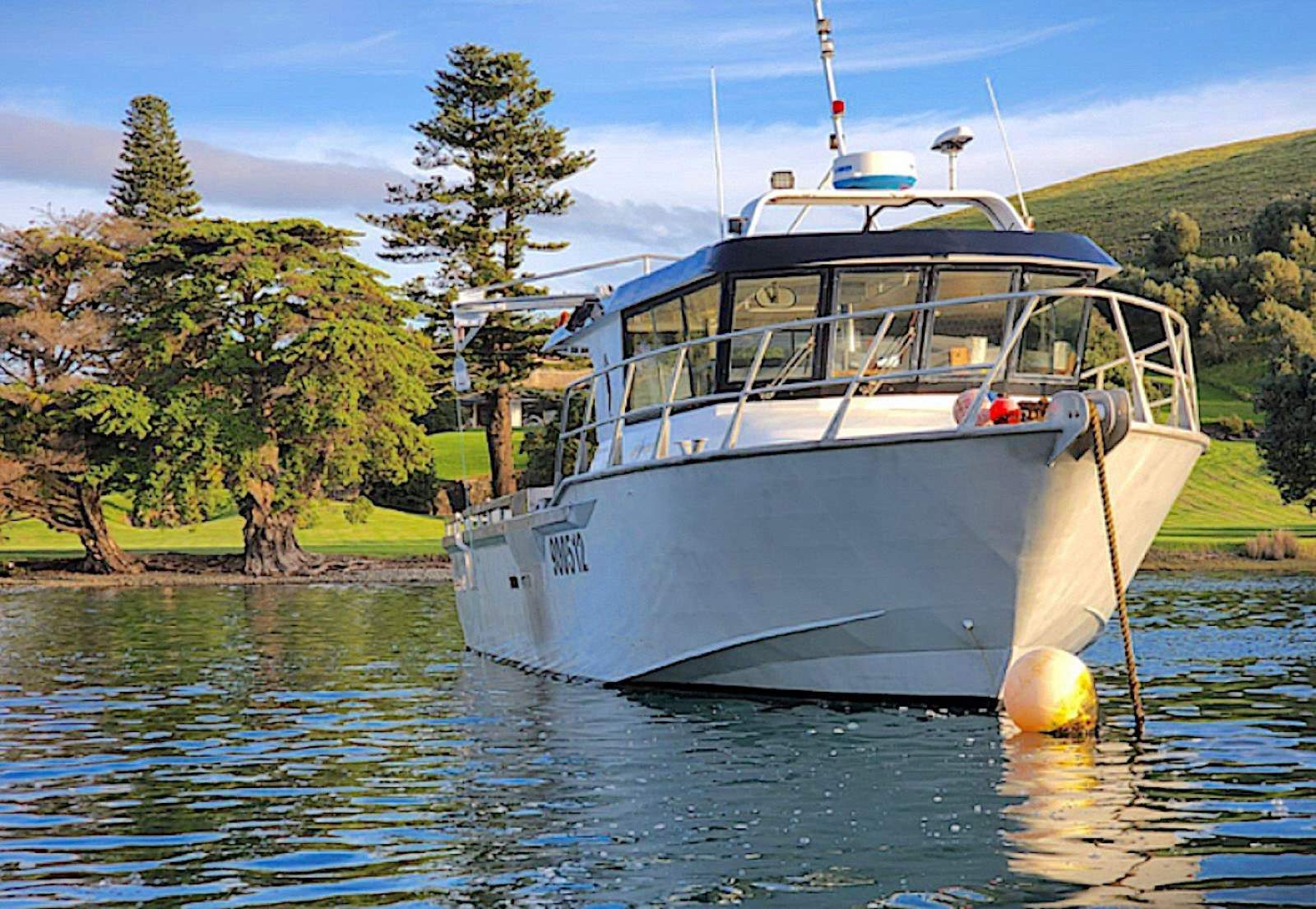 Barnett 1350 Ocean Raider Commercial Launch