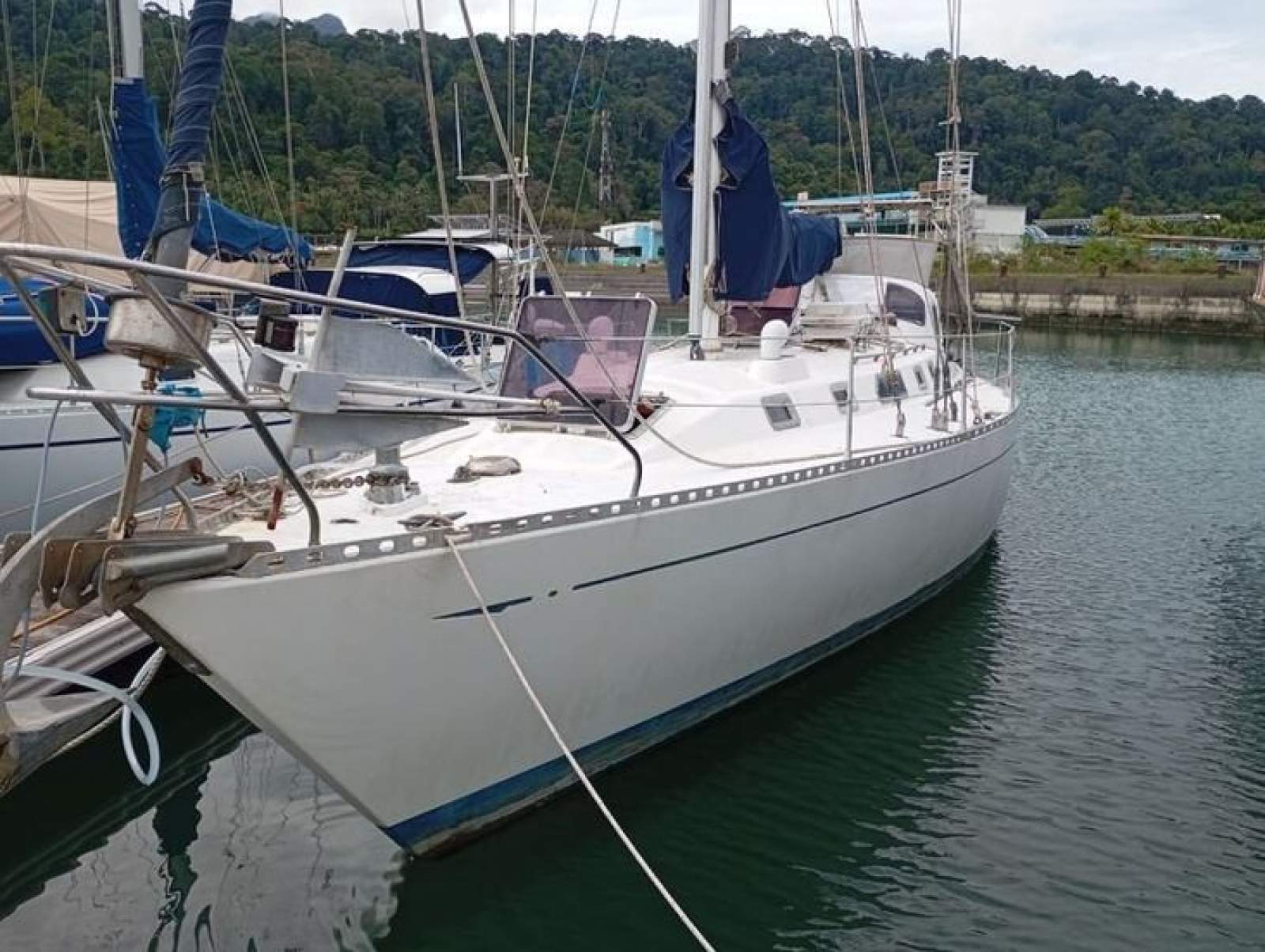 Ta Shing Tatoosh 42 FOR SALE IN LANGKAWI:Ta Shing Tatoosh 42 for sale
