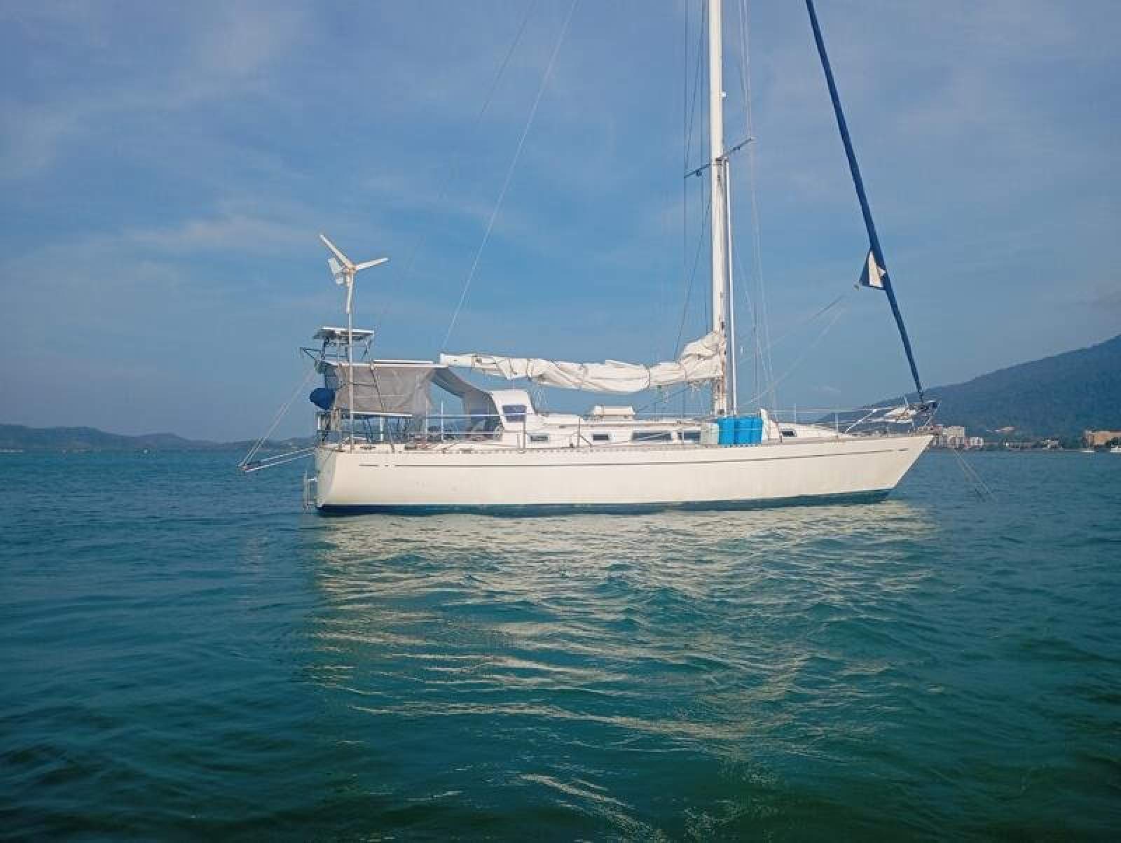 Ta Shing Tatoosh 42 FOR SALE IN LANGKAWI:Ta Shing Tatoosh 42 for sale