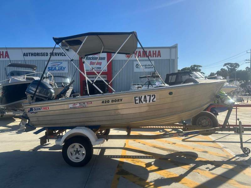 Quintrex 420 Dory