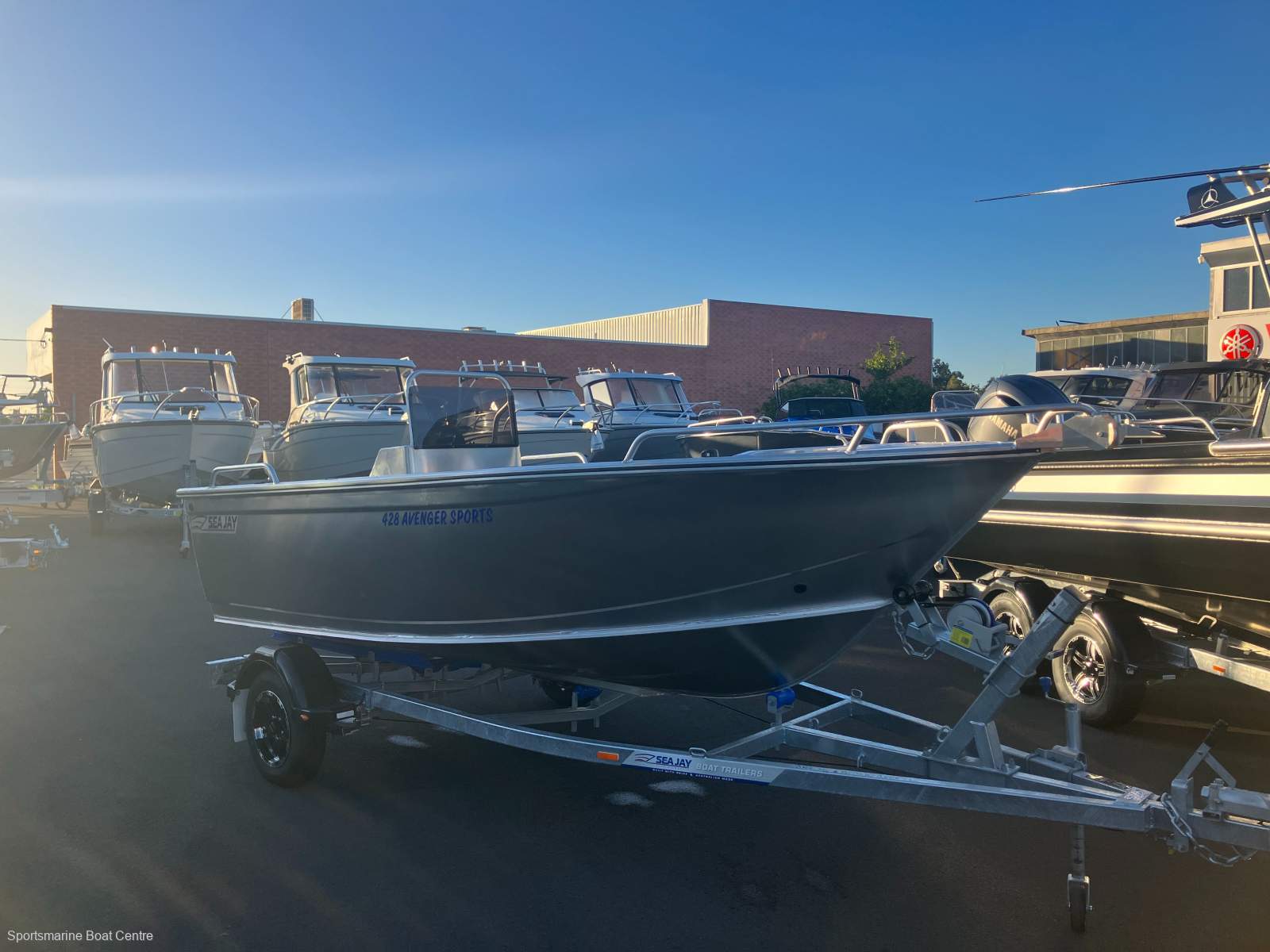 Sea Jay 4.28 Avenger Sports Boat, Motor & Trailer Package