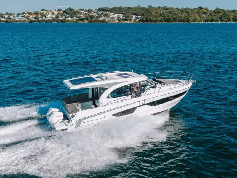 Beneteau Antares 11