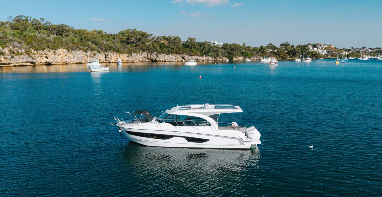 Beneteau Antares 11