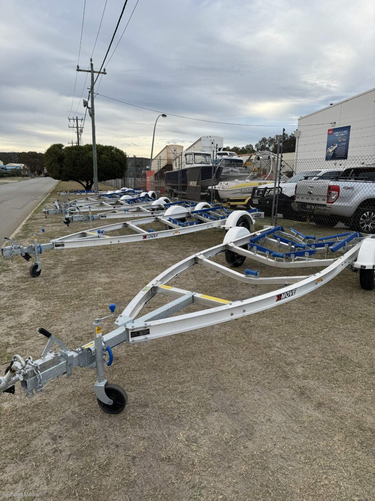 Move alloy boat trailer - T Alloy 1100 ATM S 13 Skid Braked -4.5 - 5.2