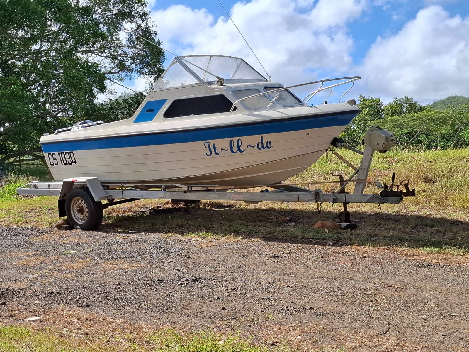Monark Pandora 5 Metre Half Cabin Custom