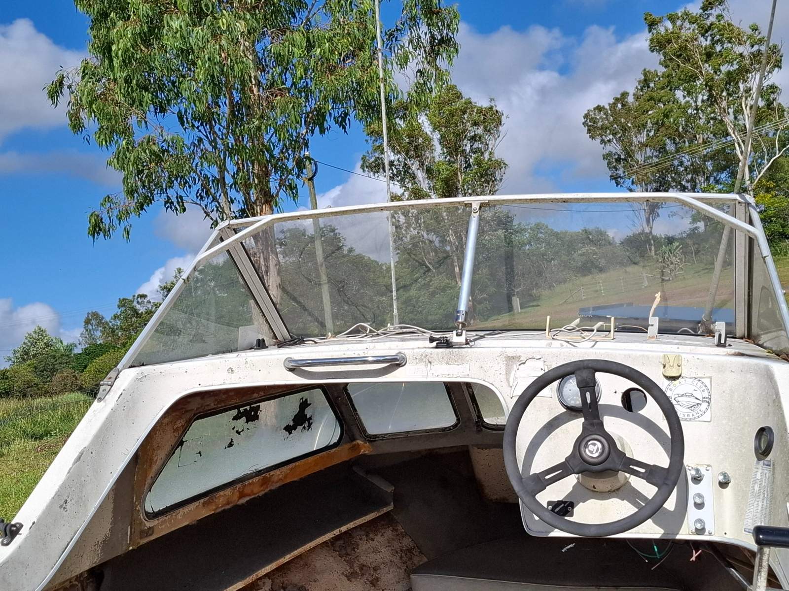 Monark Pandora 5 Metre Half Cabin Custom