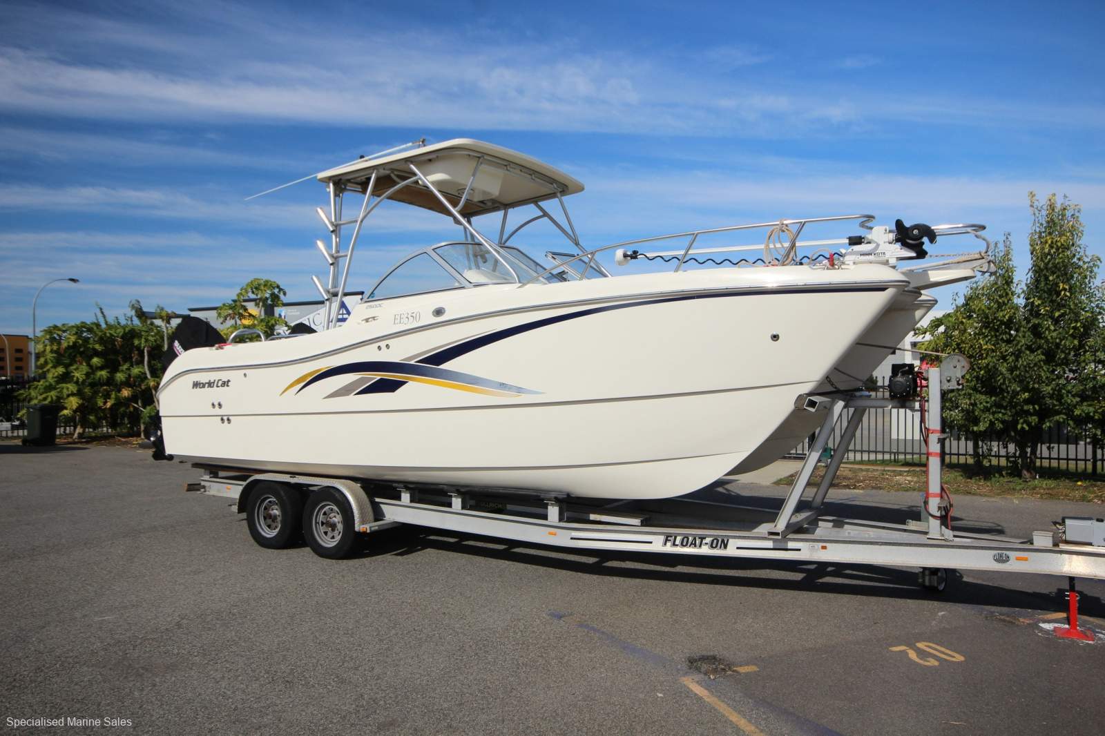 World Cat 250 Dual Console *** OFFSHORE FISHING WEAPON *** $ 175,000 ***