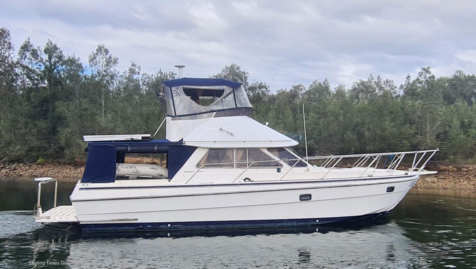 Leeder 38 Flybridge