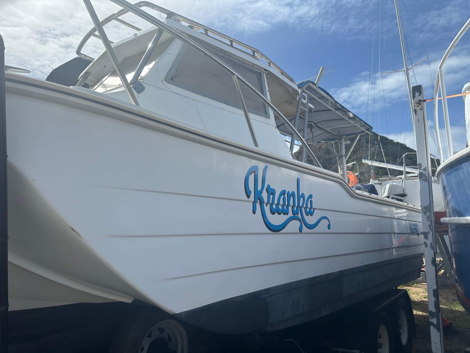 Tradewinds 8M