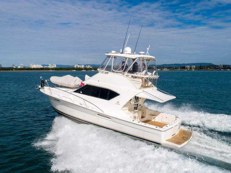 Riviera 3850 Open Flybridge