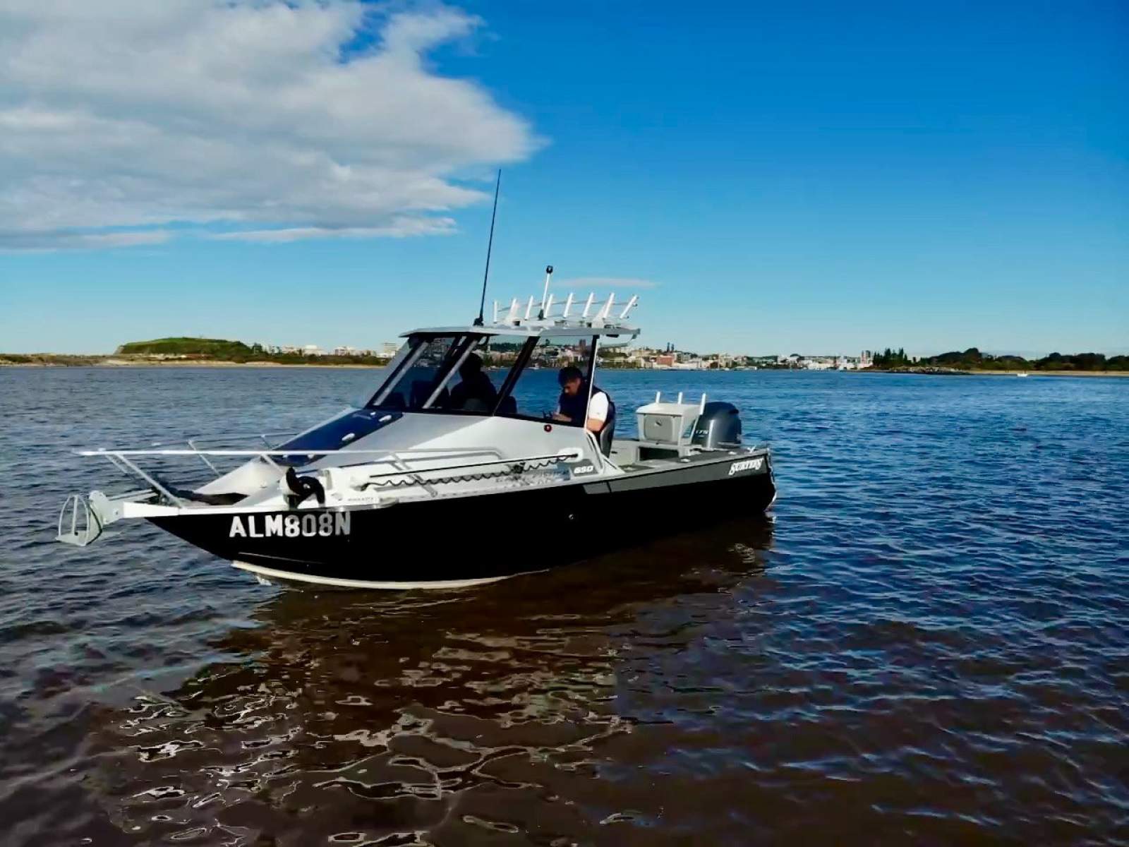 Surtees 650HT Gamefisher